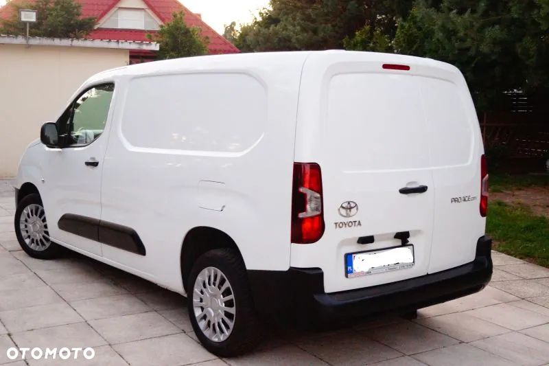 Toyota Proace City 1.5 D-4D Long 2,4t Active (bryg.) - 16