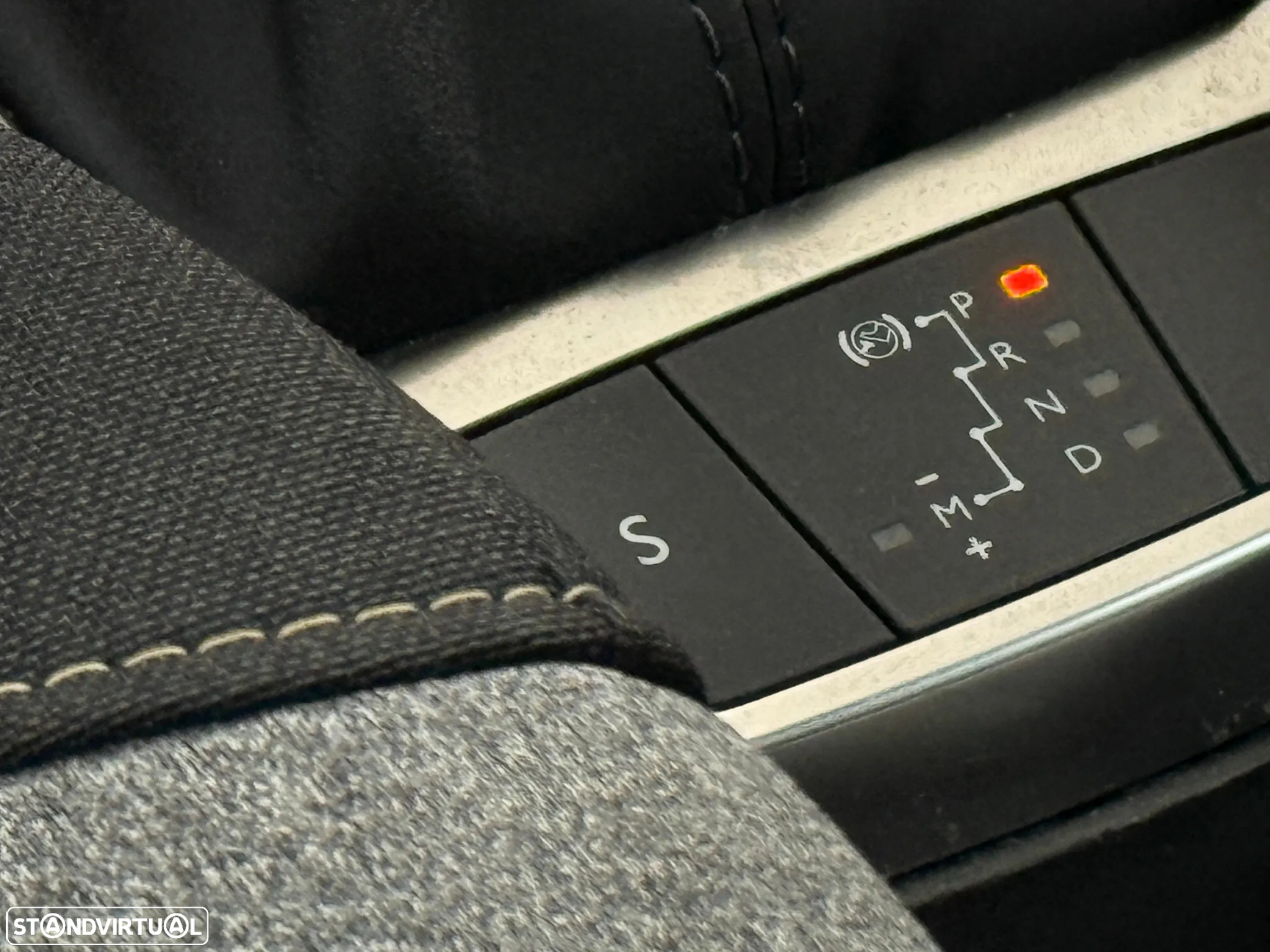Citroën C4 Cactus BlueHDi 120 Stop&Start EAT6 Origins - 26
