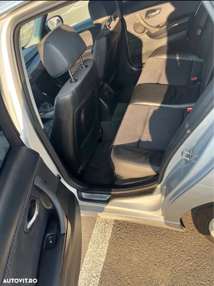 BMW Seria 3 318d Modern Line - 10