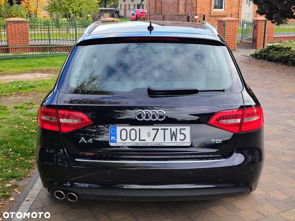Audi A4 Avant 2.0 TDI DPF Ambiente - 30
