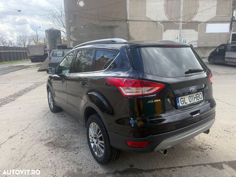 Ford Kuga 2.0 TDCi 4x4 Aut. Titanium - 6