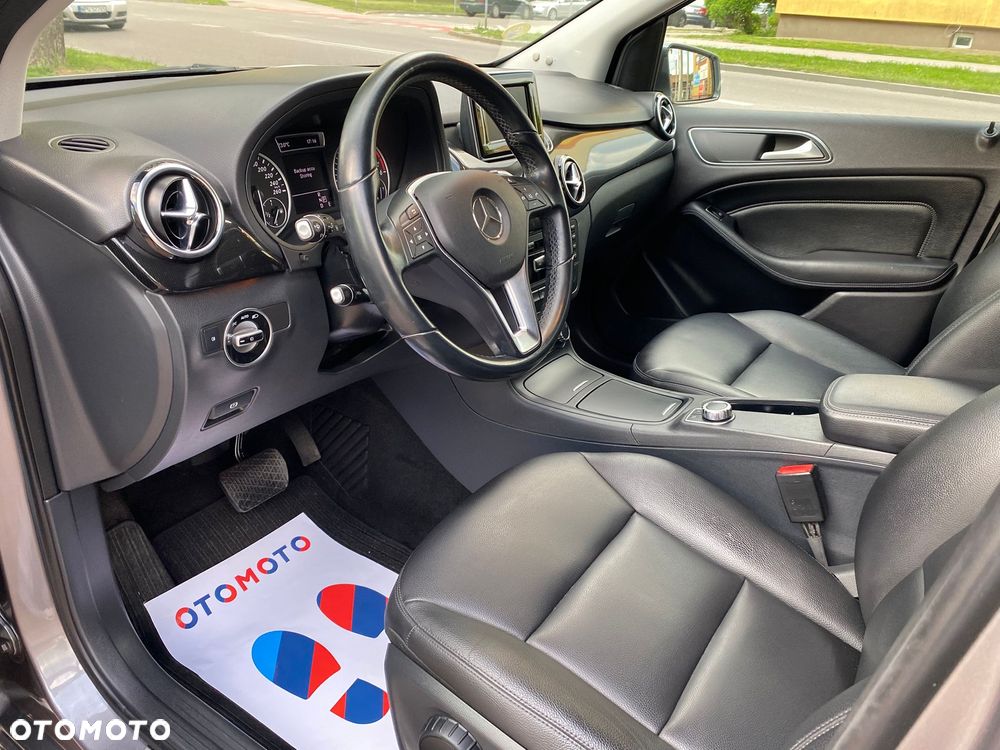 Mercedes-Benz Klasa B 180 (CDI) d 7G-DCT AMG Line - 18