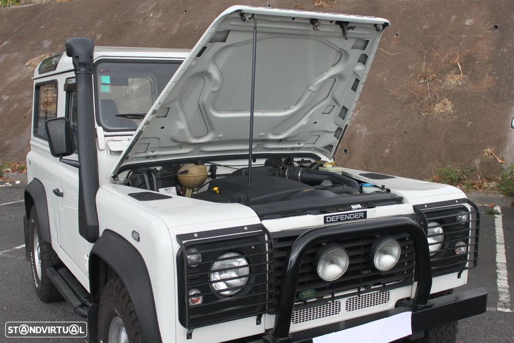 Land Rover Defender 110 2.5 TD5 Metal Top - 13