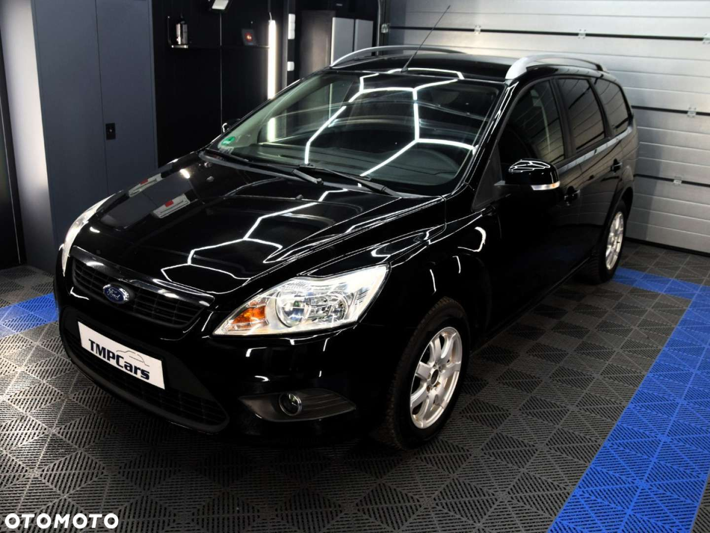 Ford Focus - 25