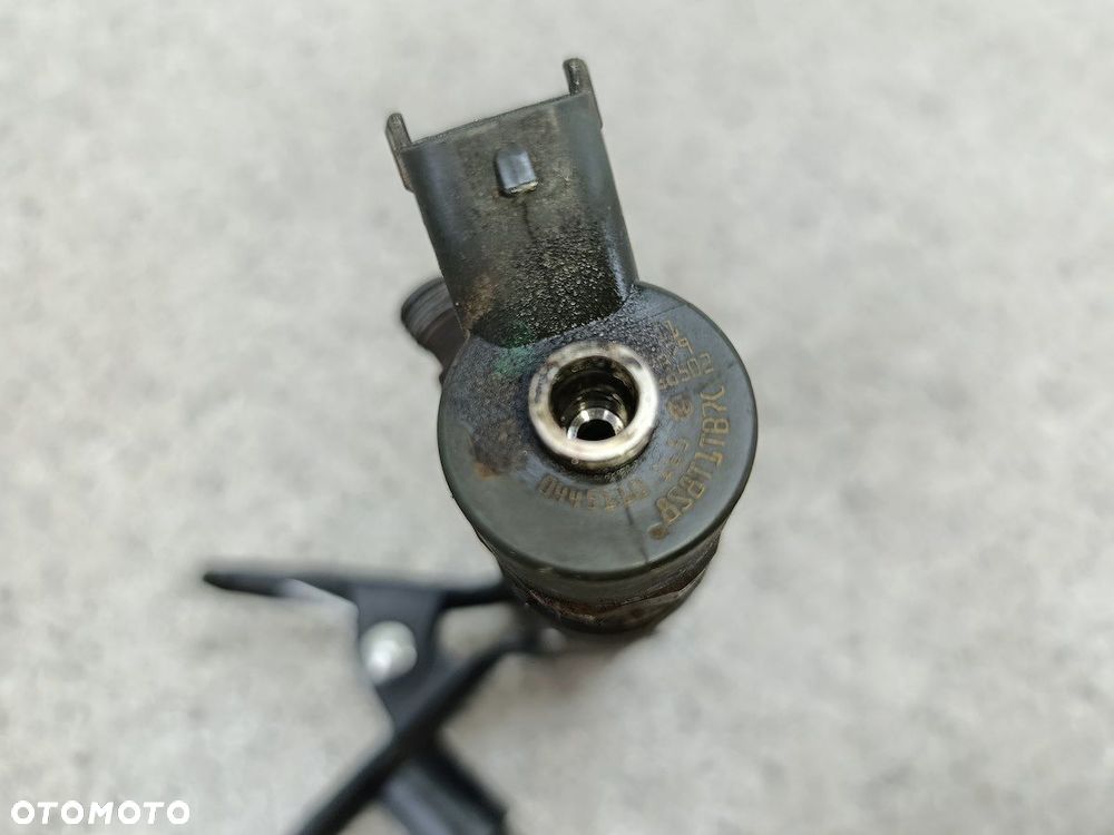 WTRYSKIWACZ OPEL VECTRA C FL 0445110165 BOSCH 1.9 CDTI - 4