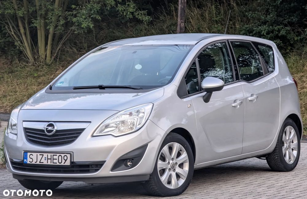 Opel Meriva - 32