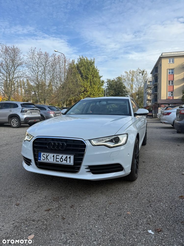 Audi A6 Avant 2.0 TDI ultra S tronic - 1