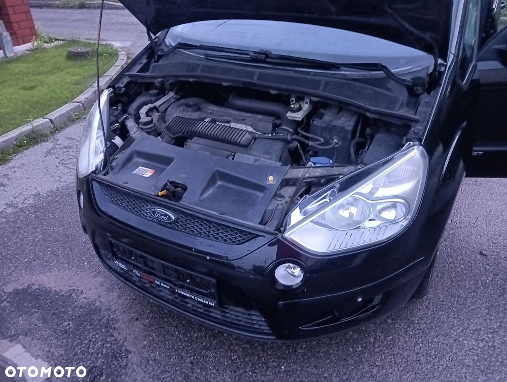 Ford S-Max 2.5 Titanium - 35