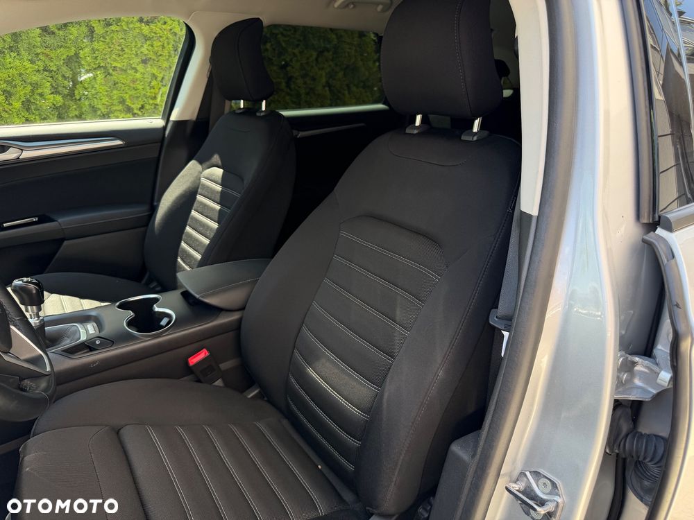 Ford Mondeo - 13