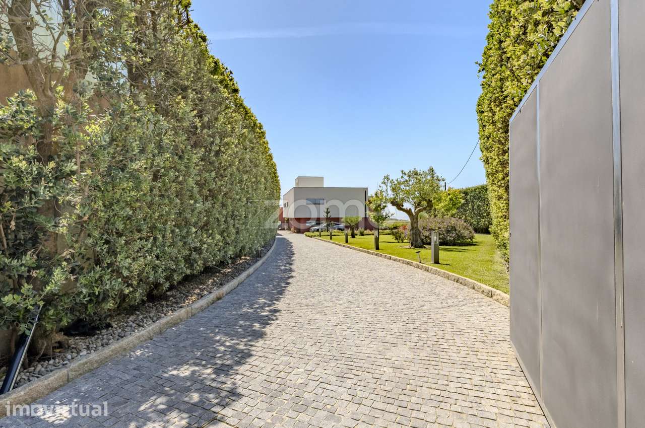 Moradia T4 Isolada, Vistas Mar, Labruge, Vila do Conde - Grande imagem: 4/60
