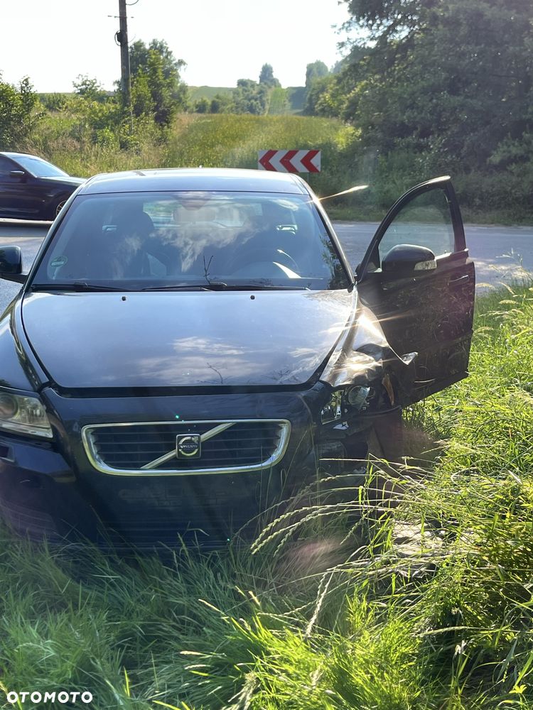 Volvo V50 - 1