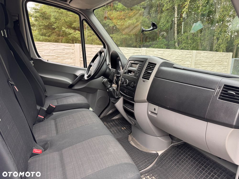 Mercedes-Benz Sprinter - 6