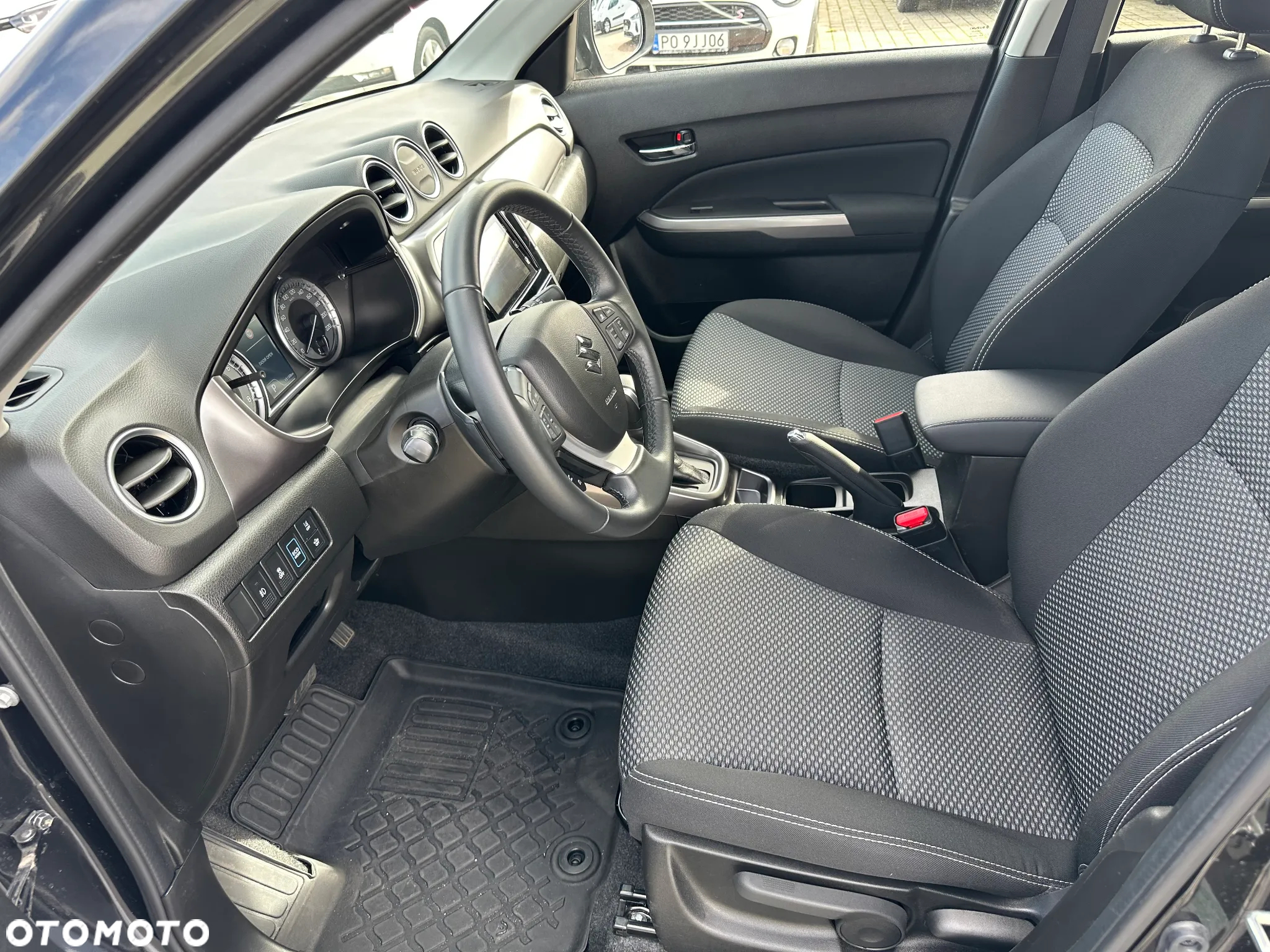 Suzuki Vitara - 7