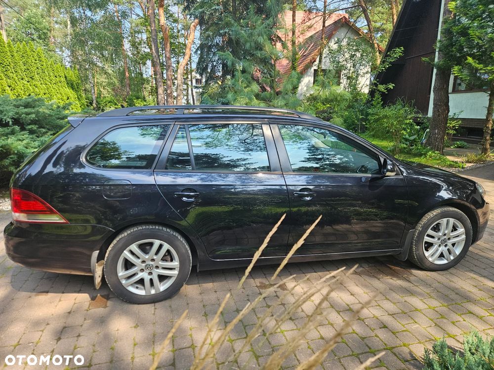 Volkswagen Golf 1.6 TDI Comfortline - 6