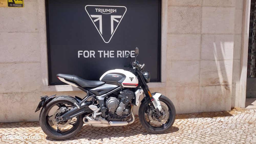 Triumph Trident 660 - 1
