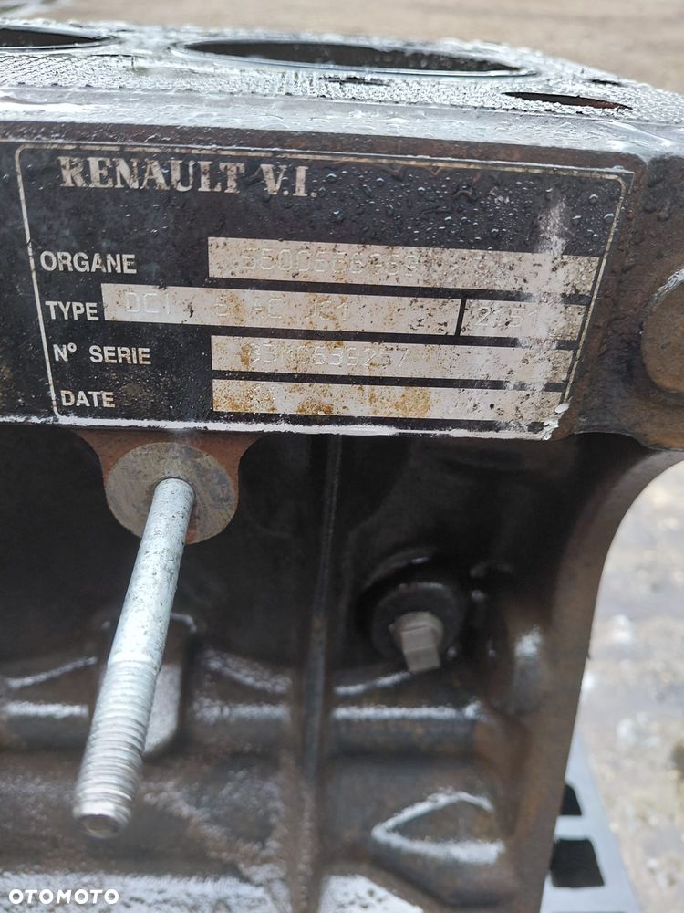 Blok Silnika Renault Premium 270 DCI - 2