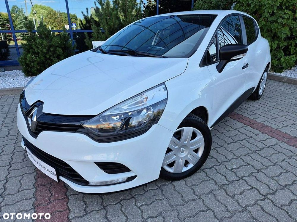 Renault Clio - 22