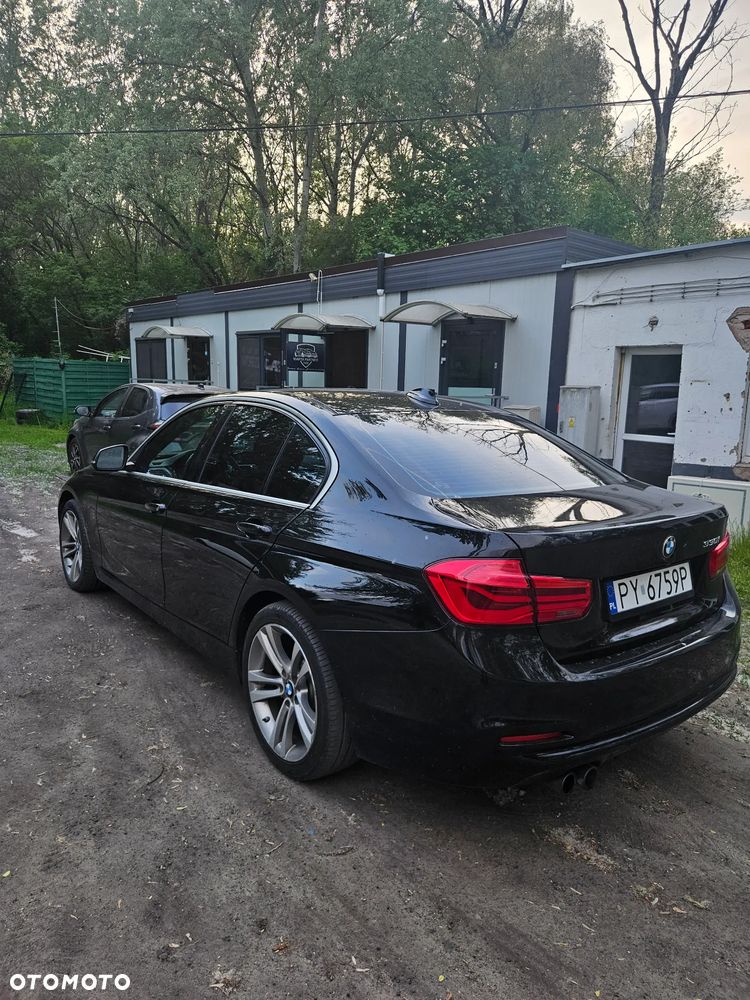 BMW Seria 3 330i Edition M Sport Shadow - 4