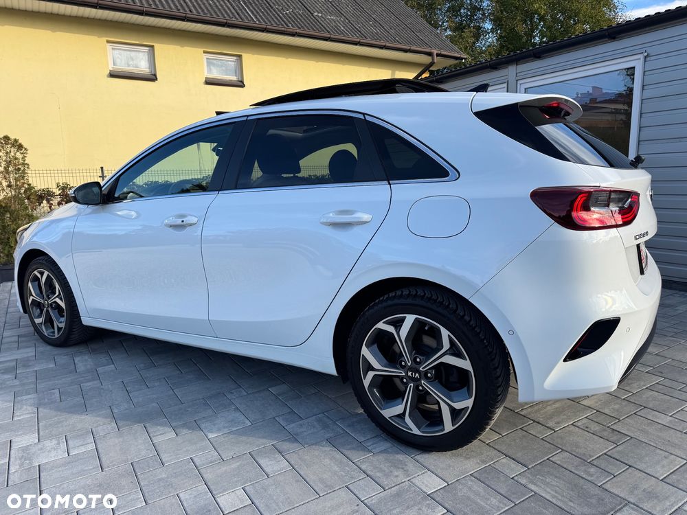 Kia Ceed 1.4 T-GDI OPF Platinum Edition - 10