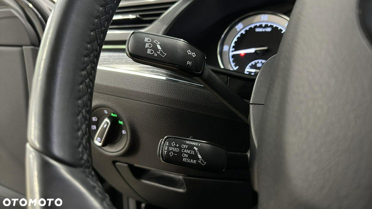 Skoda Superb - 25