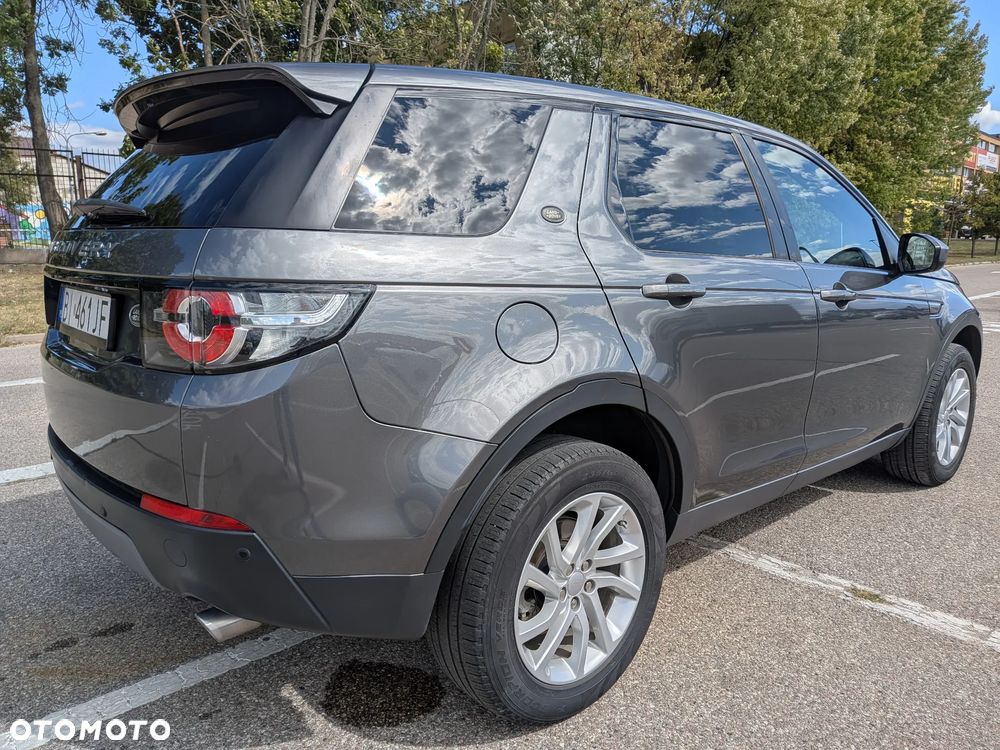 Land Rover Discovery Sport 2.0 TD4 SE - 8