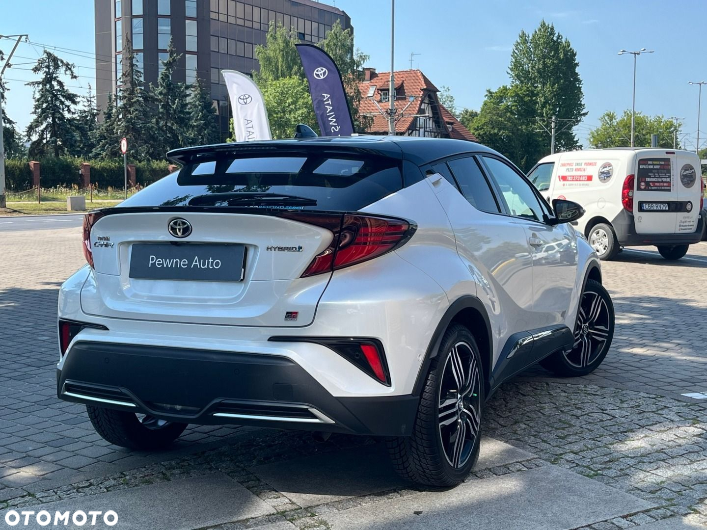 Toyota C-HR - 4