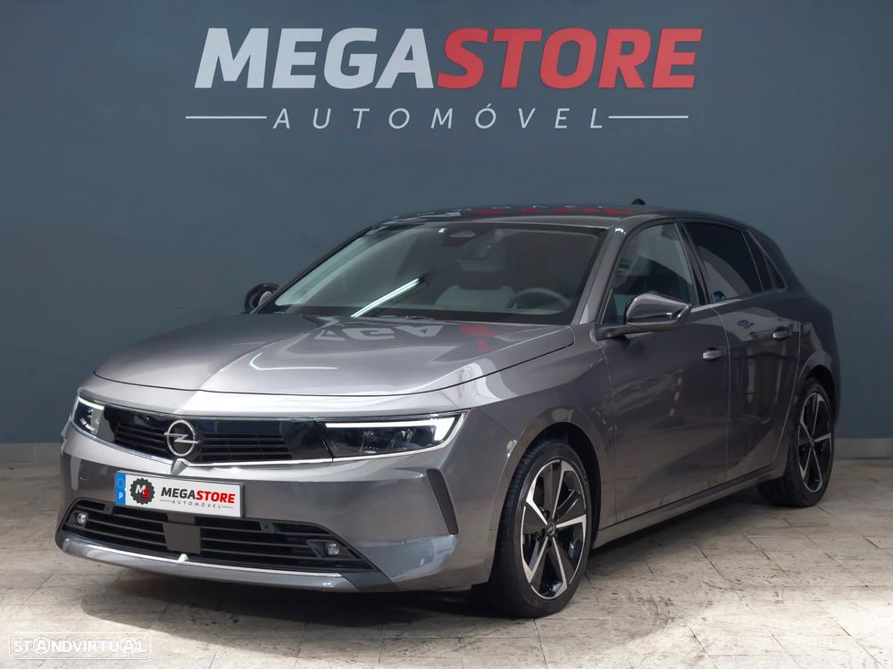 Opel Astra 1.2 T Elegance - 3