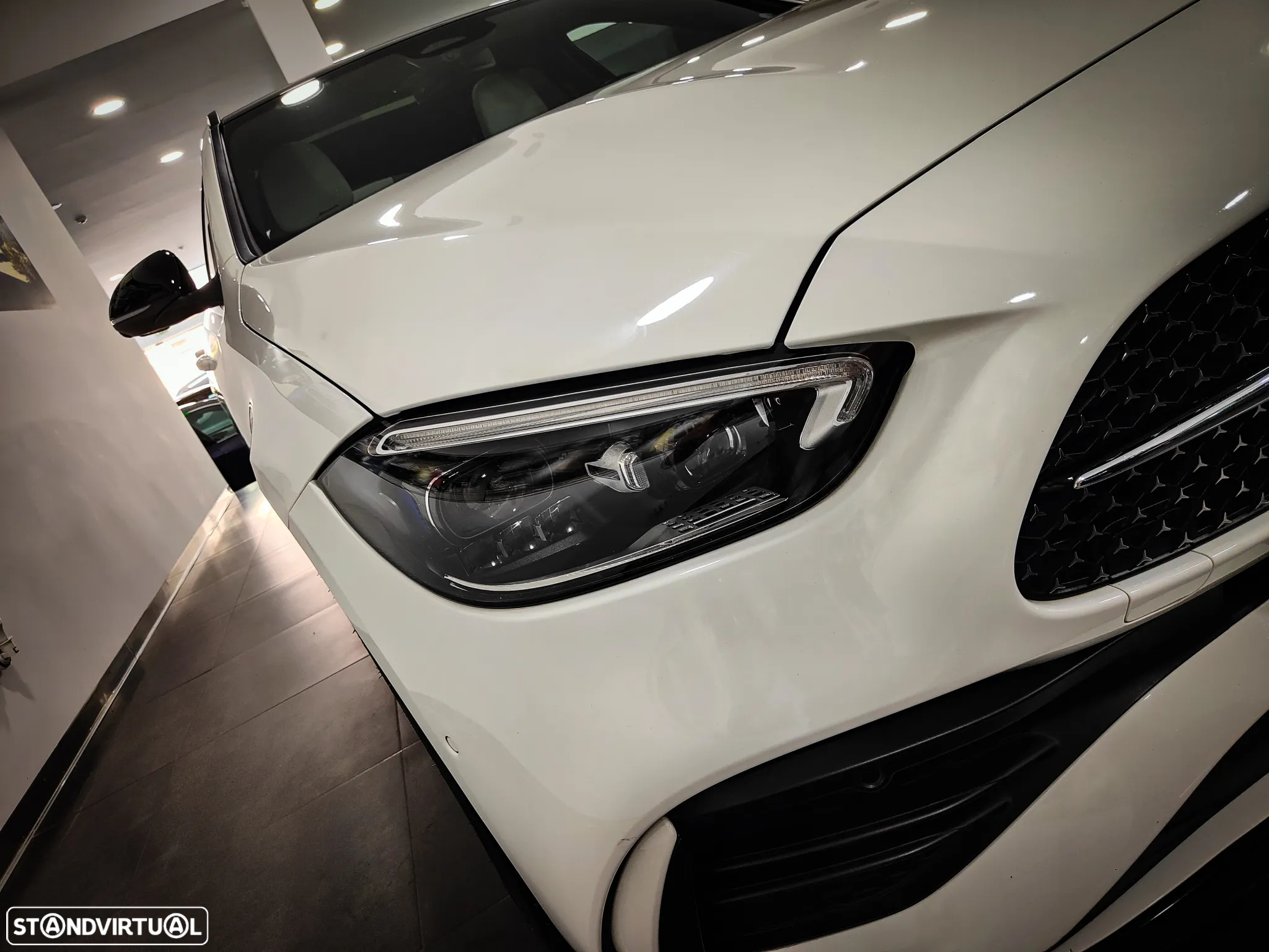 Mercedes-Benz C 300 e AMG Line - 15