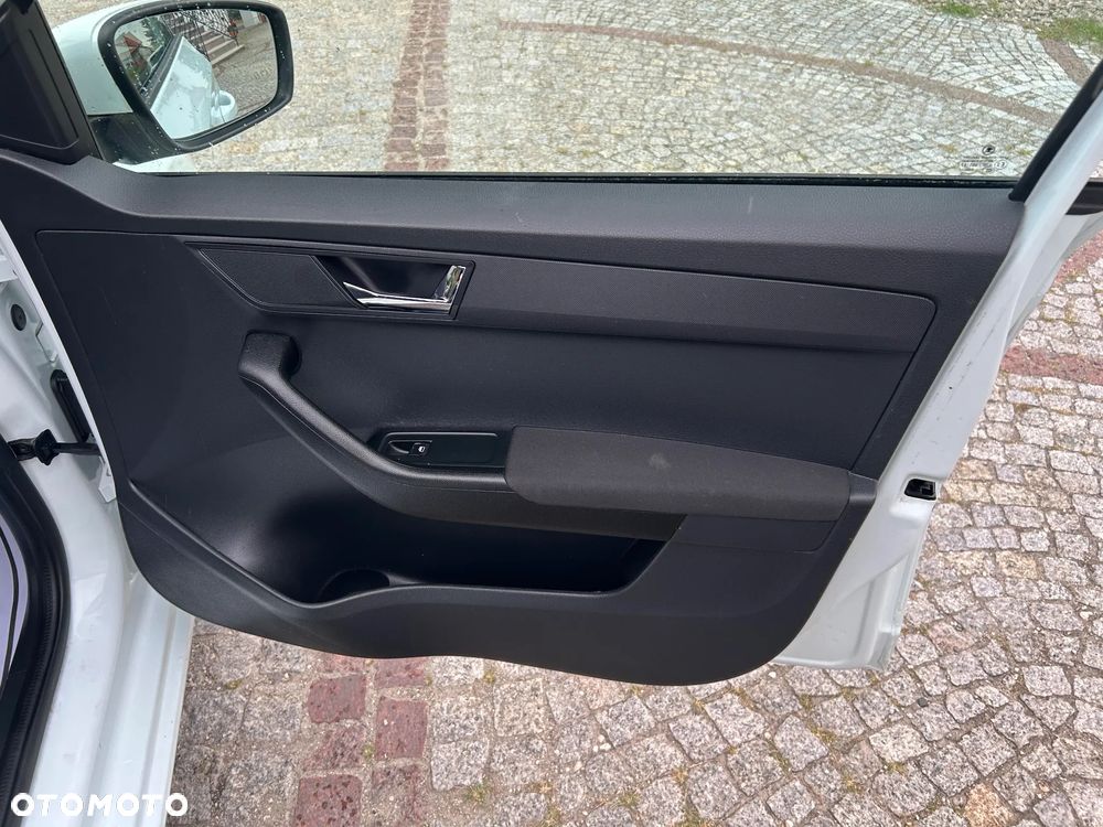 Skoda Fabia - 26