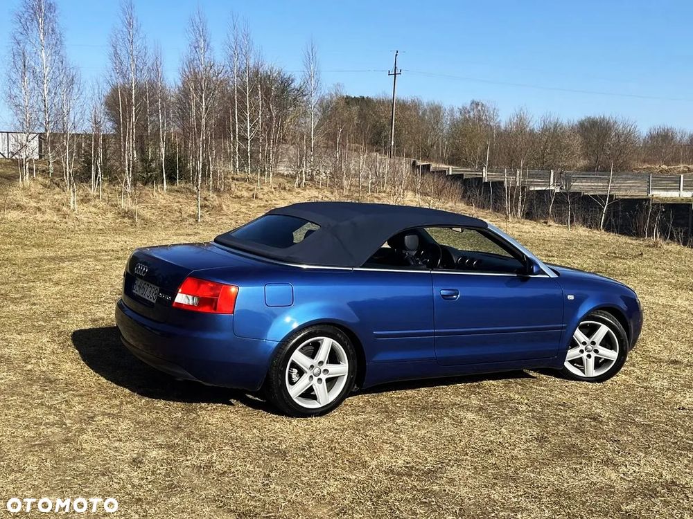 Audi A4 Cabrio - 4