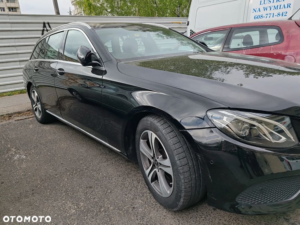 Mercedes-Benz Klasa E 220 d 9G-TRONIC Avantgarde - 3