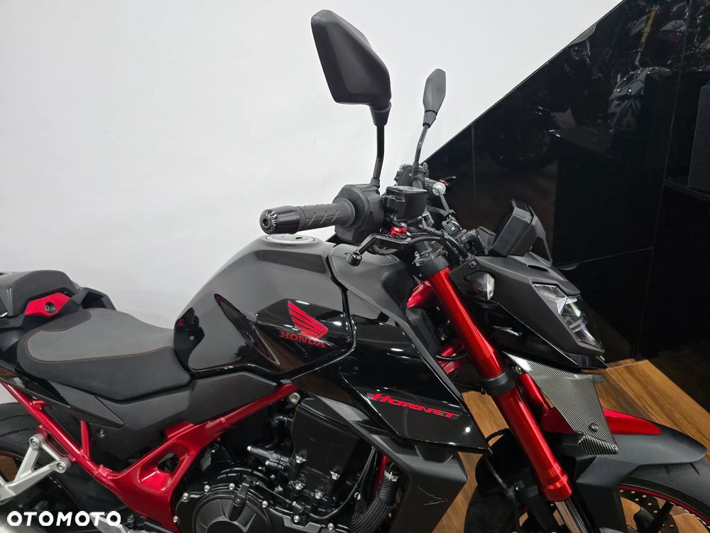 Honda Hornet - 28