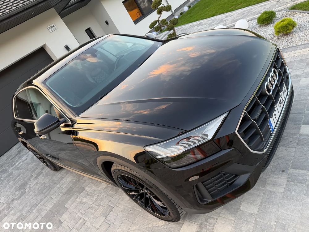 Audi Q8 - 16