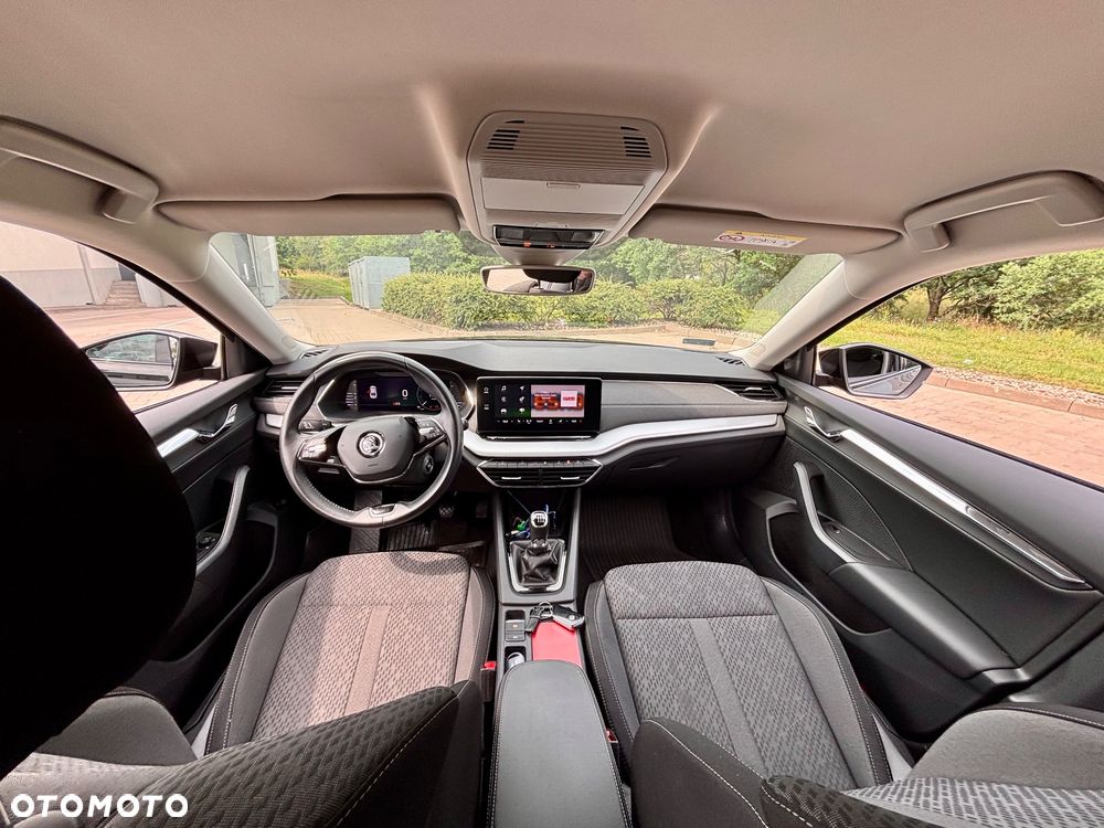 Skoda Octavia 1.5 TSI ACT Sportline - 11
