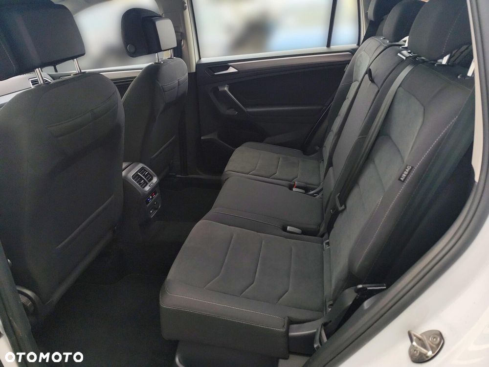Volkswagen Tiguan Allspace 2.0 TDI 4Mot Elegance DSG - 13