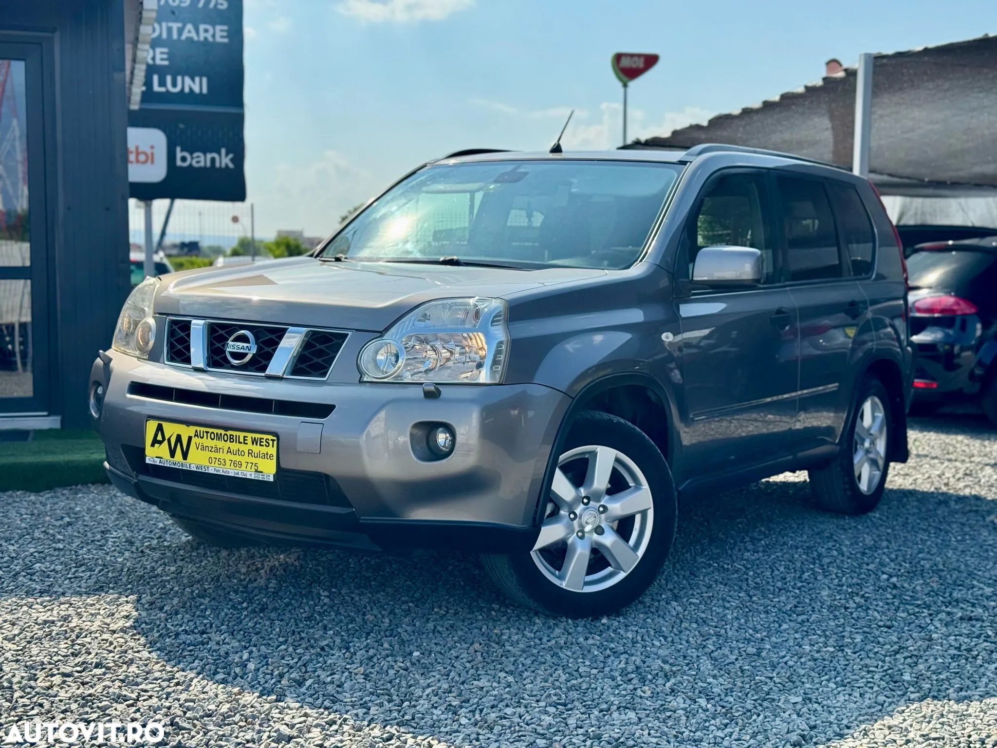Nissan X-Trail 2.0 dCi DPF All Mode 4X4-i Elegance - 18