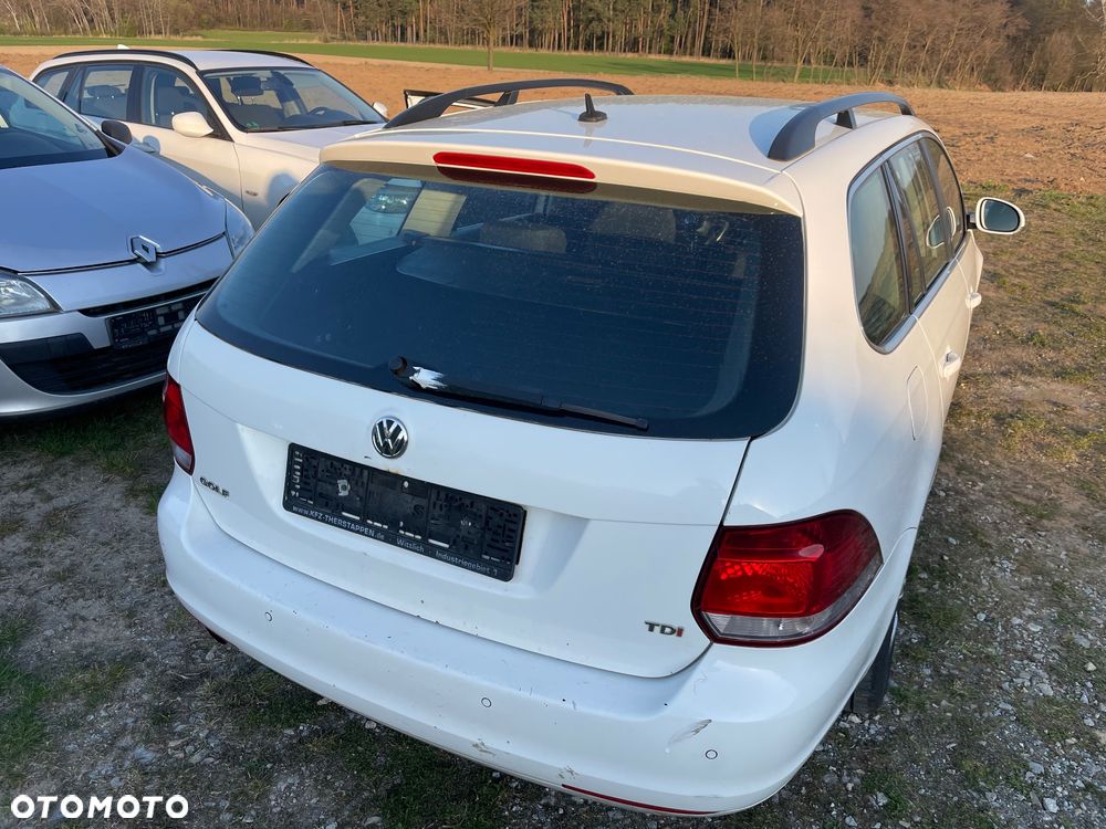 Volkswagen Golf 1.6 TDI BlueMotion Technology Comfortline - 3