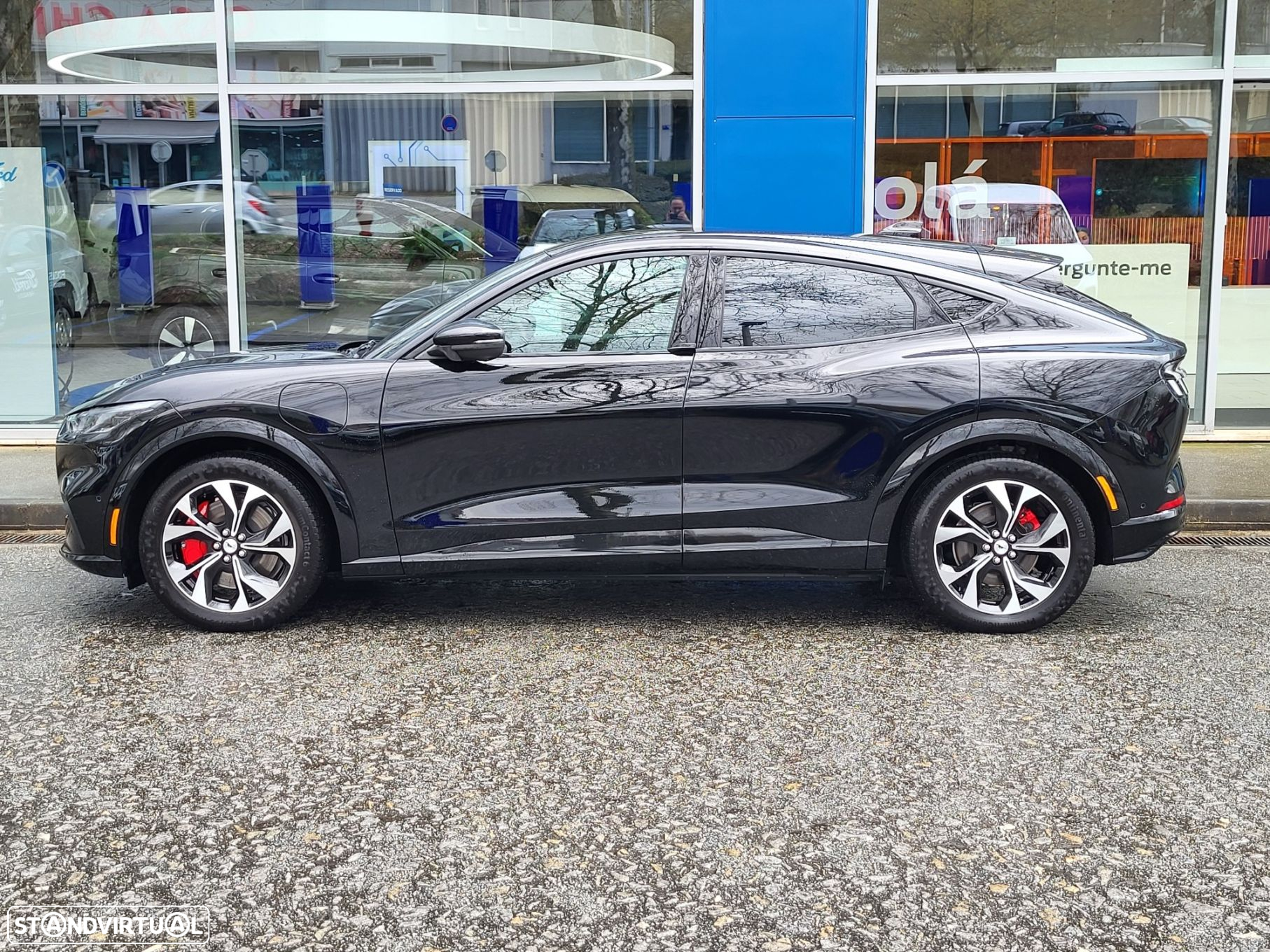 Ford Mustang Mach-E Premium - 5