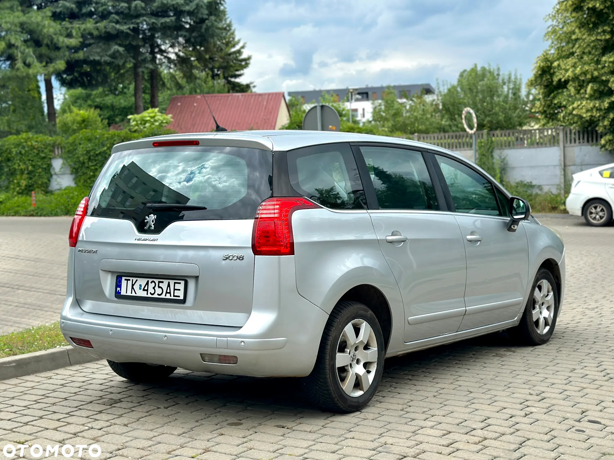 Peugeot 5008 - 3