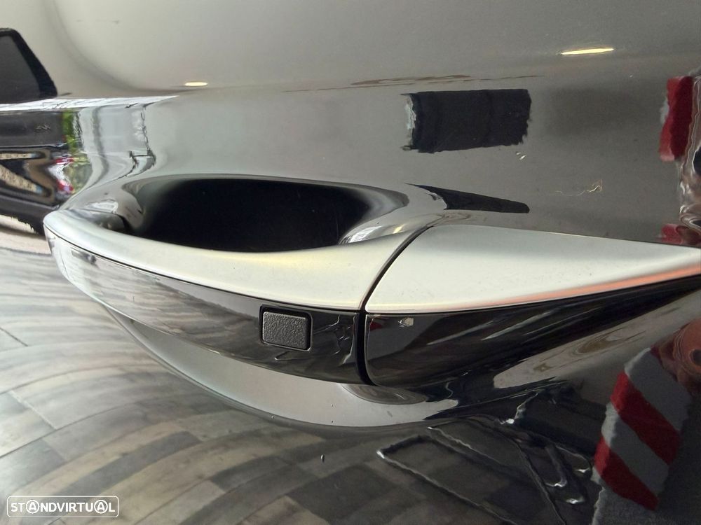 Hyundai Ioniq 1.6 GDI HEV Pack Plus - 27