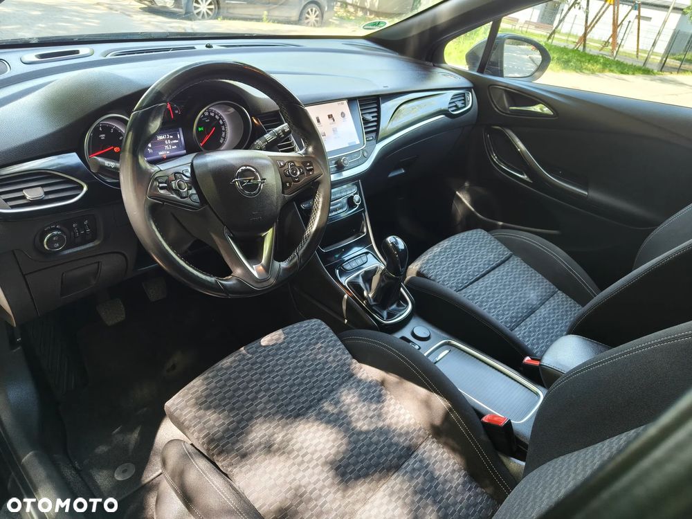 Opel Astra 1.4 Turbo Start/Stop Innovation - 28