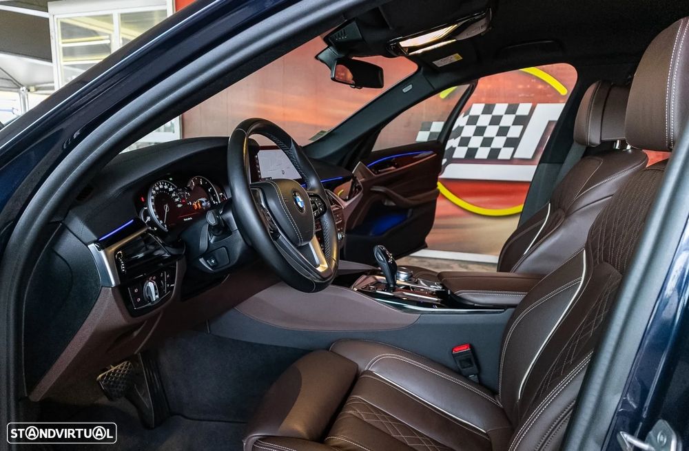 BMW 520 d Line Luxury Auto - 9