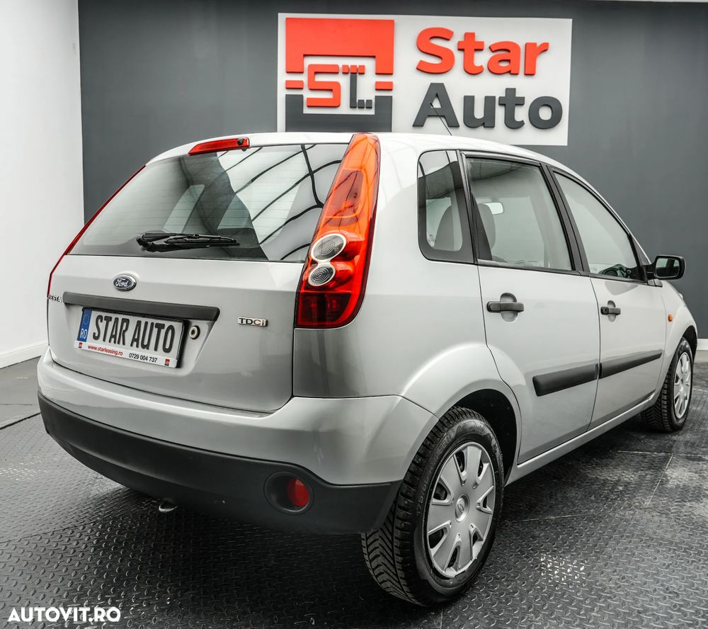 Ford Fiesta 1.4 TDCI Titanium - 7