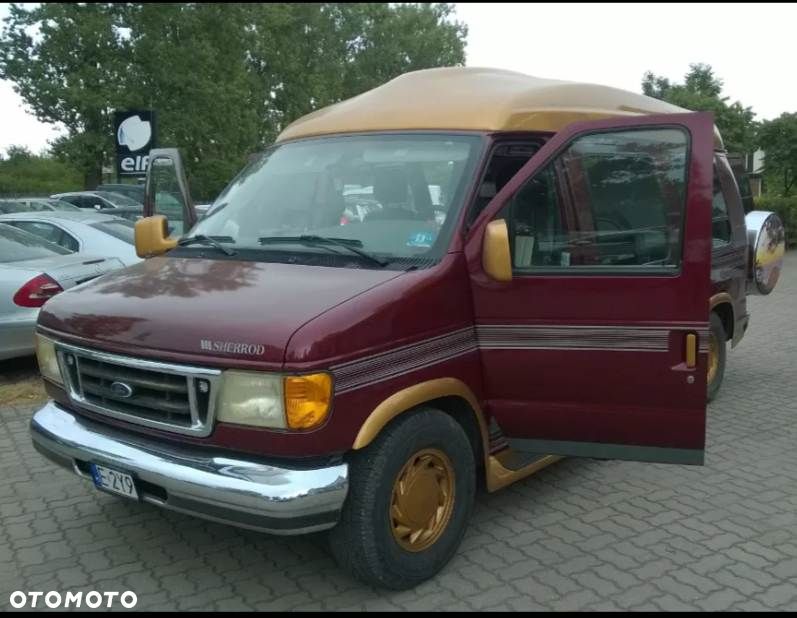 Ford Econoline - 3