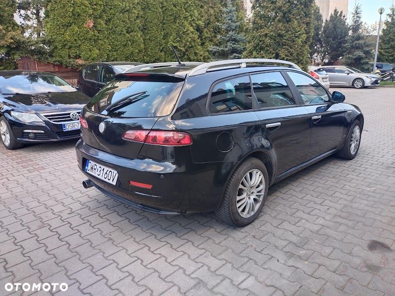 Alfa Romeo 159 1.9 JTDM 8V DPF - 5