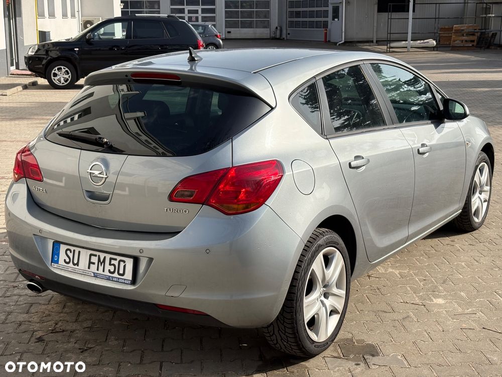 Opel Astra 1.4 T Enjoy S&S - 3