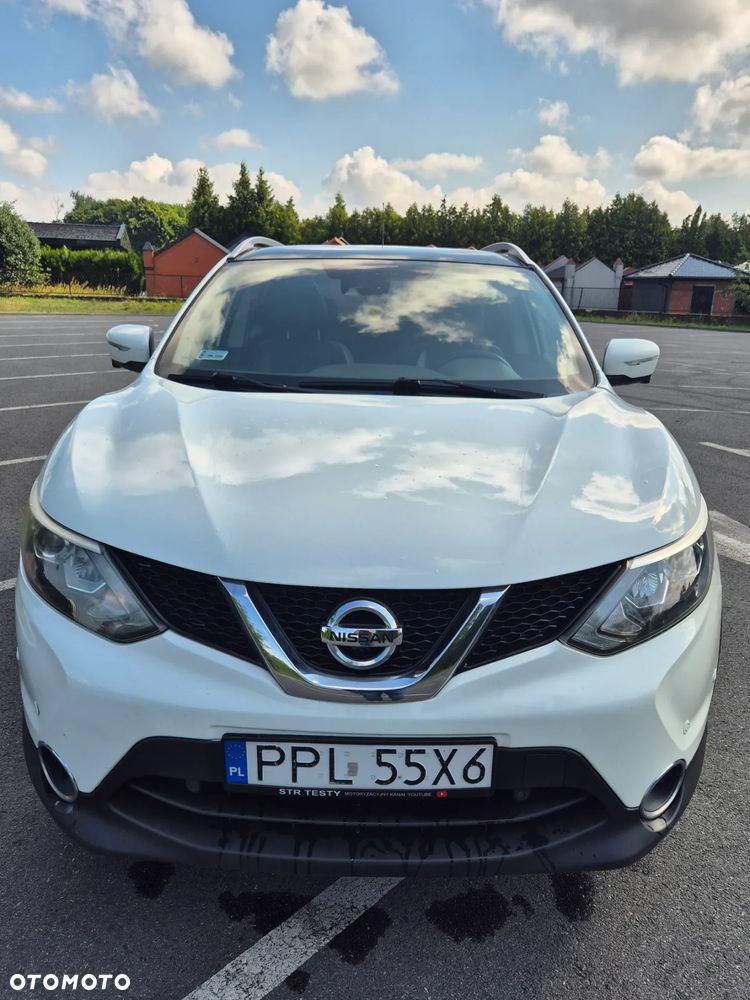 Nissan Qashqai 1.5 dCi Tekna - 4