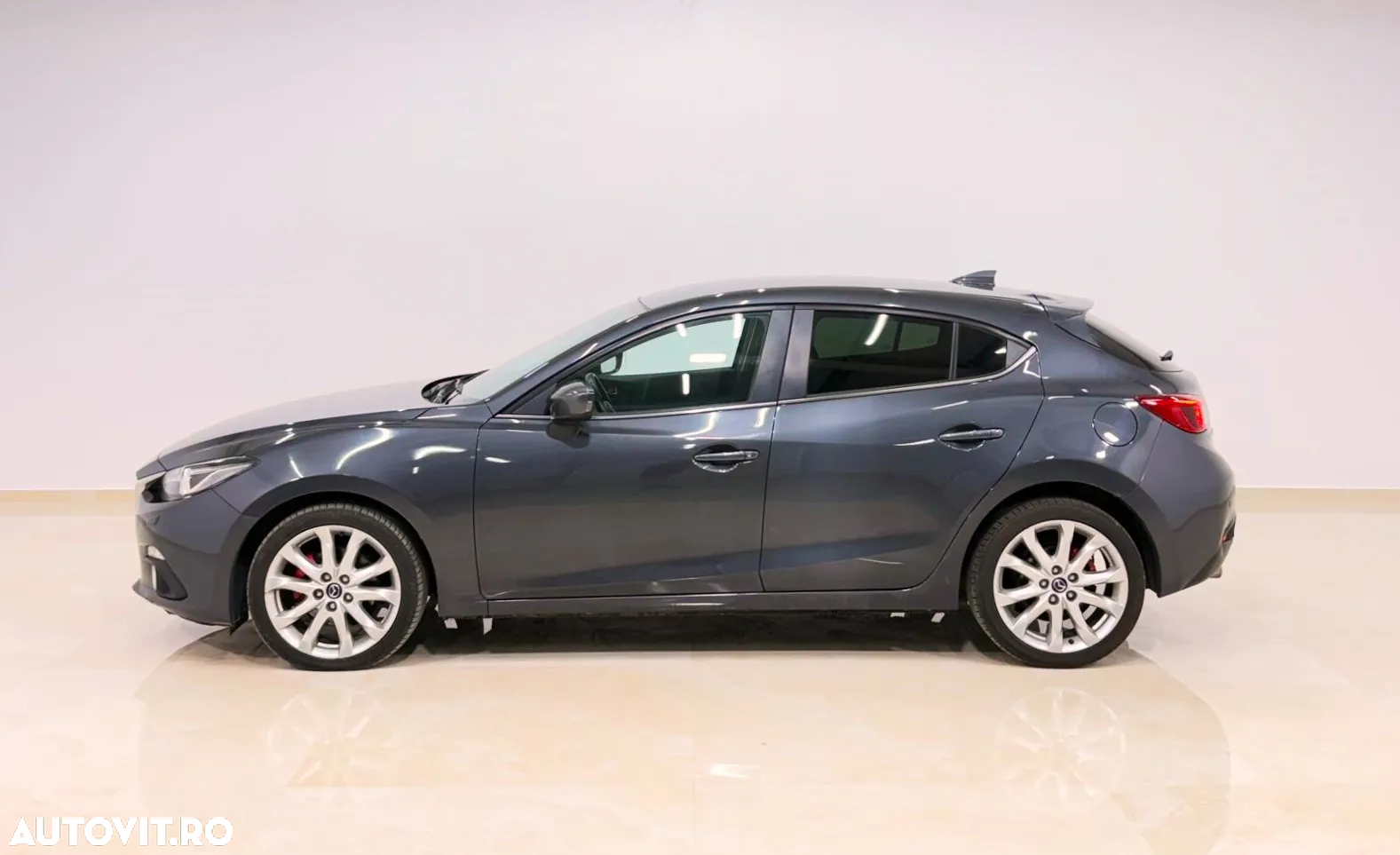 Mazda 3 - 13