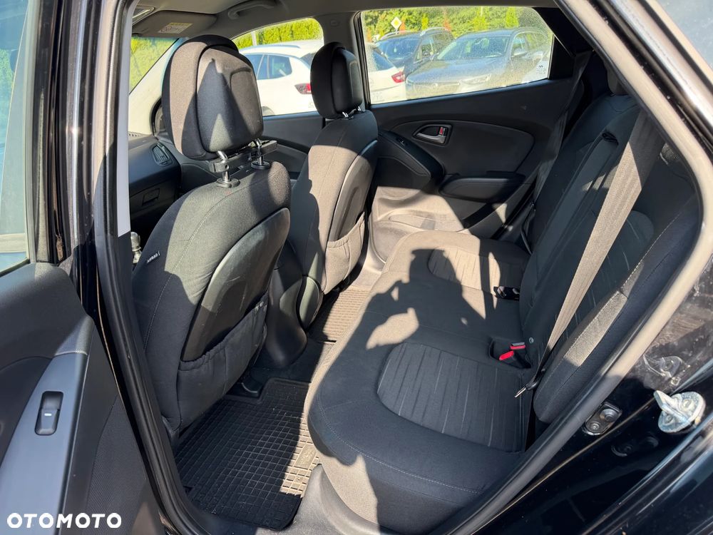 Hyundai ix35 blue 1.6 2WD Finale Silver - 10