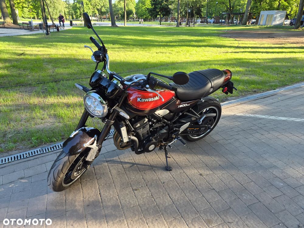 Kawasaki Z 900 RS - 5